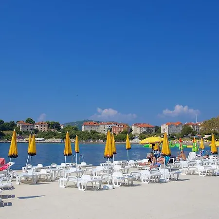 Carpe Diem Bacvice Apartment Split